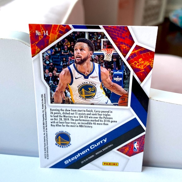 Steph Curry - Picture 2 of 2